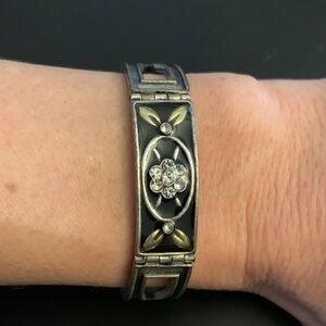 Elegant Black and Silver Bracelet